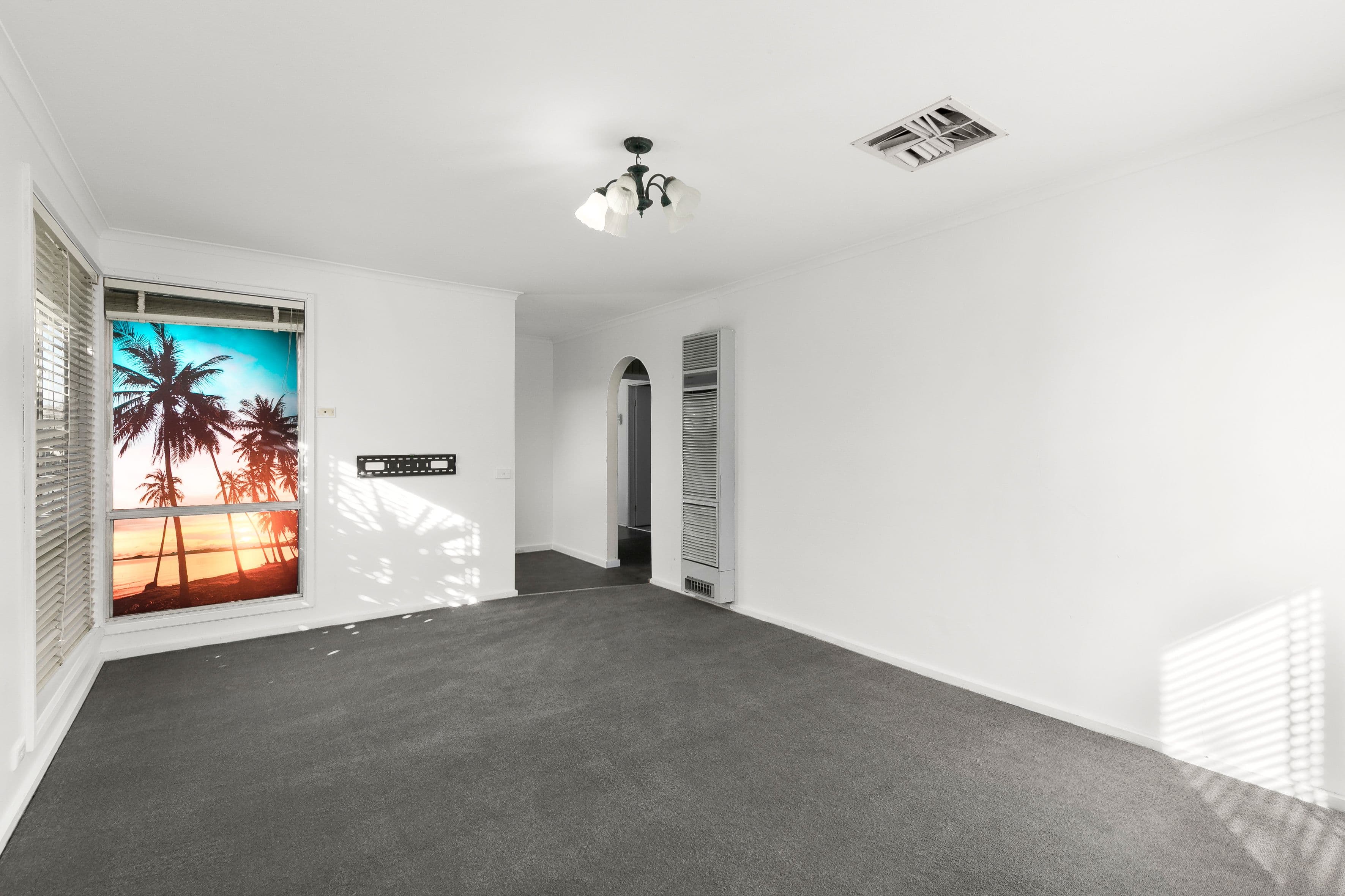 71 Erinbank Crescent, Westmeadows VIC 3049, Westmeadows - Thumbnail 2