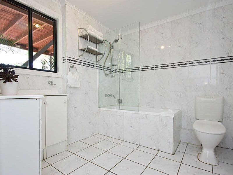 39 Windsor Road, RED HILL QLD 4059, Red Hill - Thumbnail 6