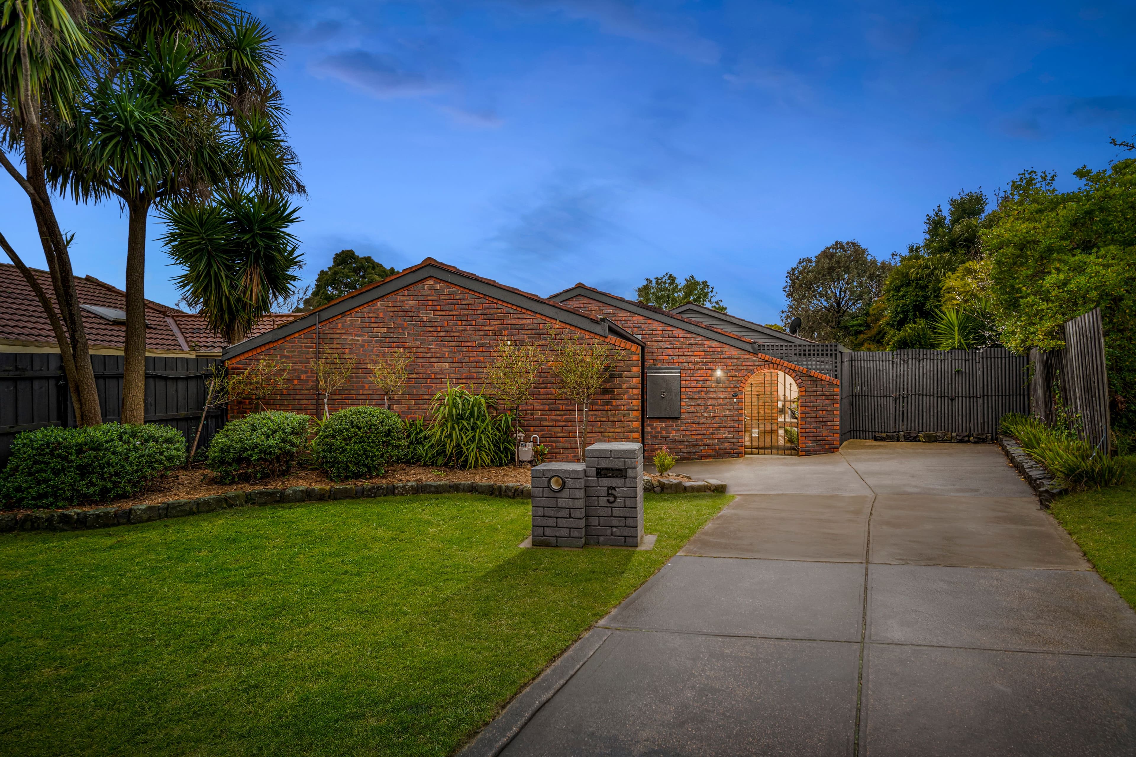 5 Finisterre Court, Frankston VIC 3199, Frankston - Thumbnail 8