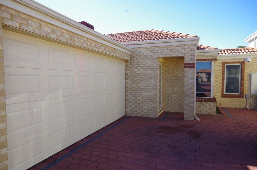 5D Oakney Avenue, NOLLAMARA WA 6061, Nollamara - Image 1