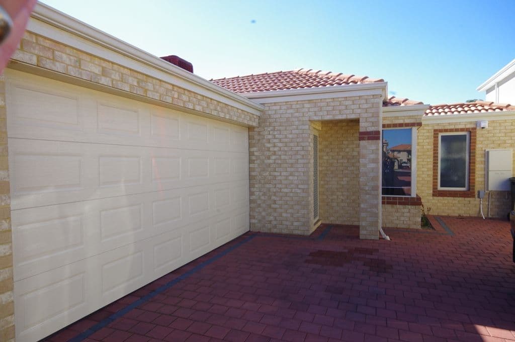 5D Oakney Avenue, NOLLAMARA WA 6061, Nollamara - Thumbnail 2