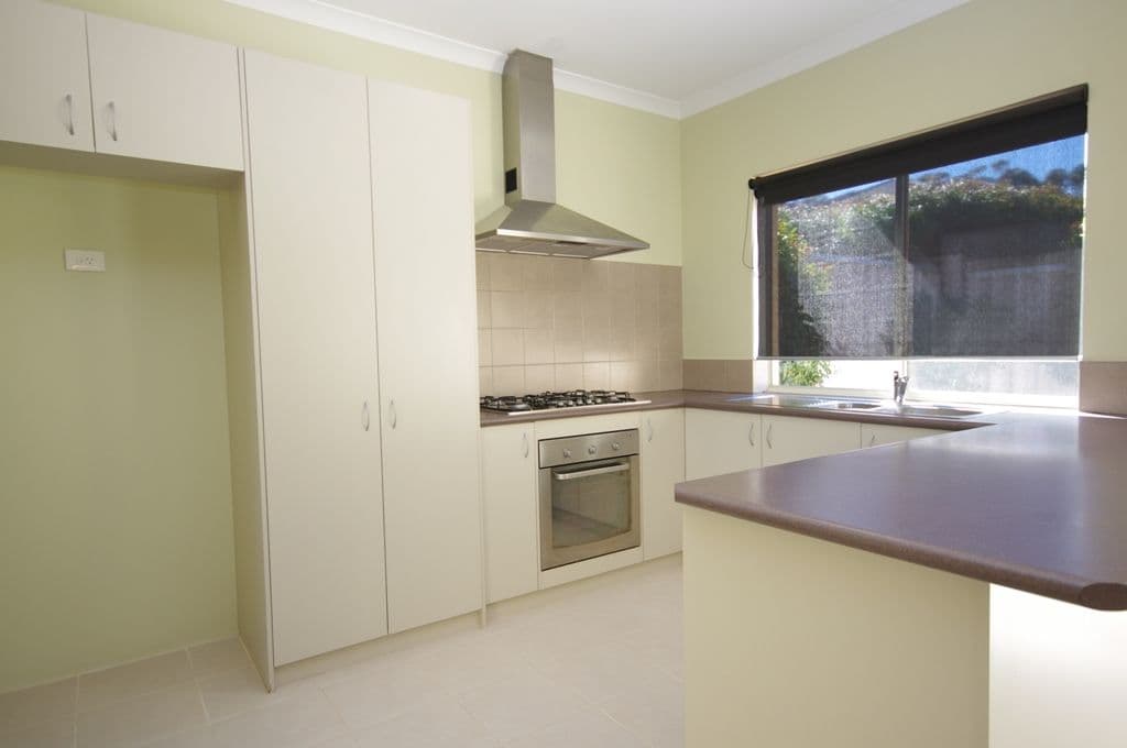 5D Oakney Avenue, NOLLAMARA WA 6061, Nollamara - Thumbnail 4