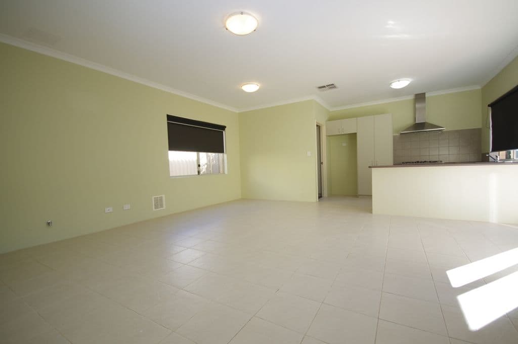 5D Oakney Avenue, NOLLAMARA WA 6061, Nollamara - Thumbnail 6