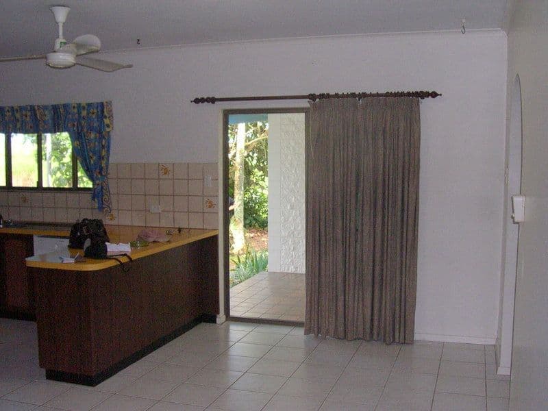 124 River Avenue, INNISFAIL QLD 4860, Innisfail - Thumbnail 2