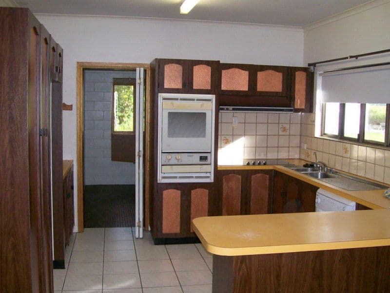 124 River Avenue, INNISFAIL QLD 4860, Innisfail - Thumbnail 3
