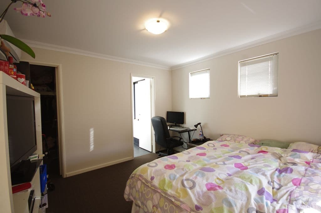 11c Ungaroo Road, WESTMINSTER WA 6061, Westminster - Thumbnail 3