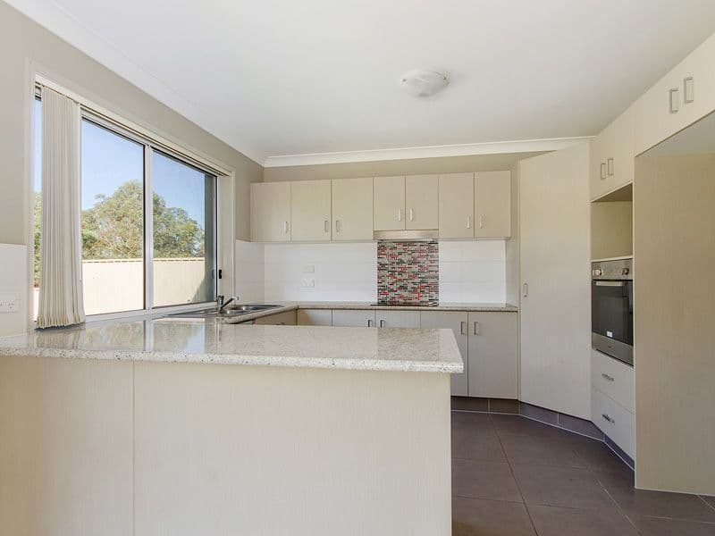 14 Saltwater Boulevard, Oxenford QLD 4210, Oxenford - Thumbnail 5