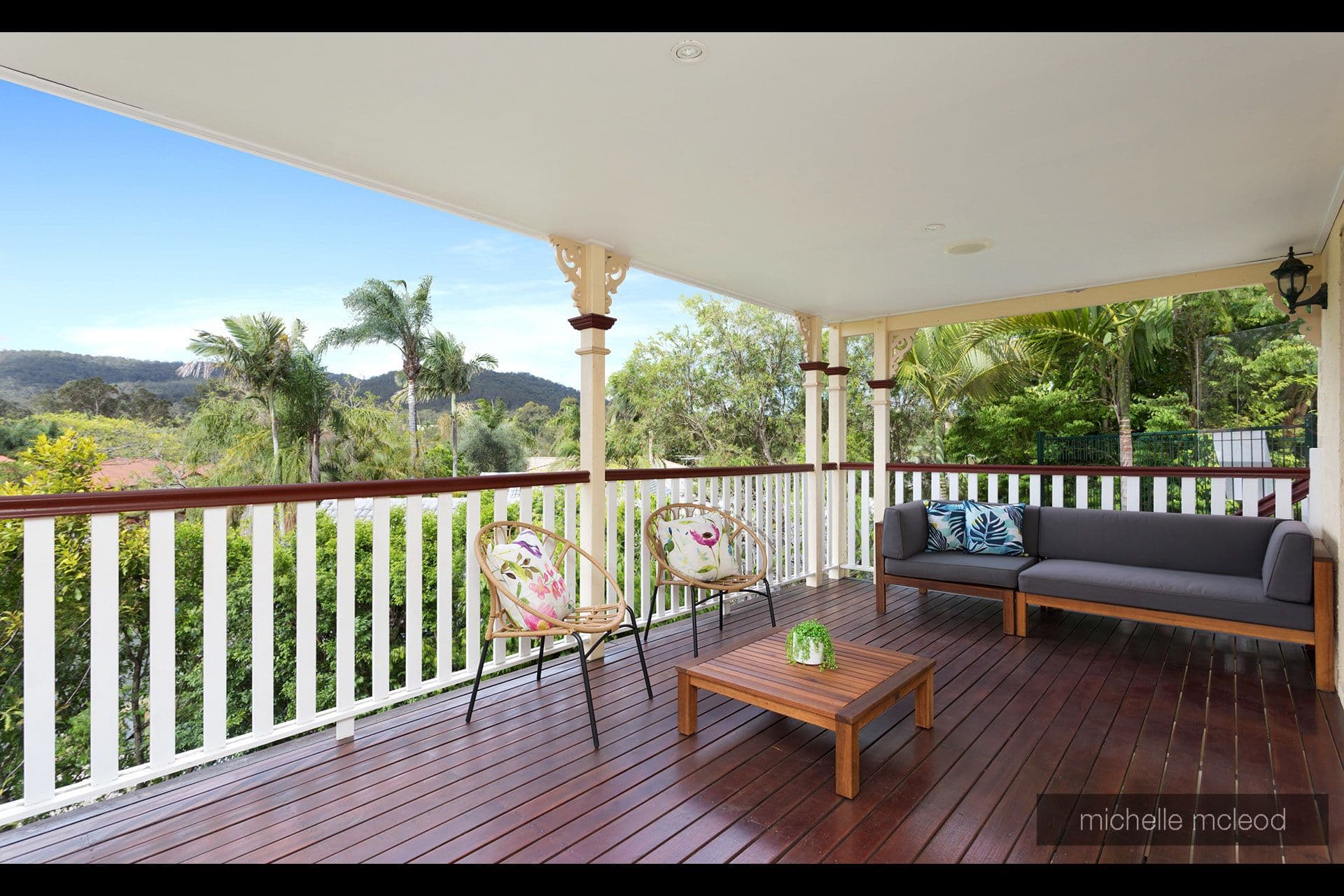8 Kagoola Close, Chapel Hill QLD 4069, Chapel Hill - Thumbnail 2