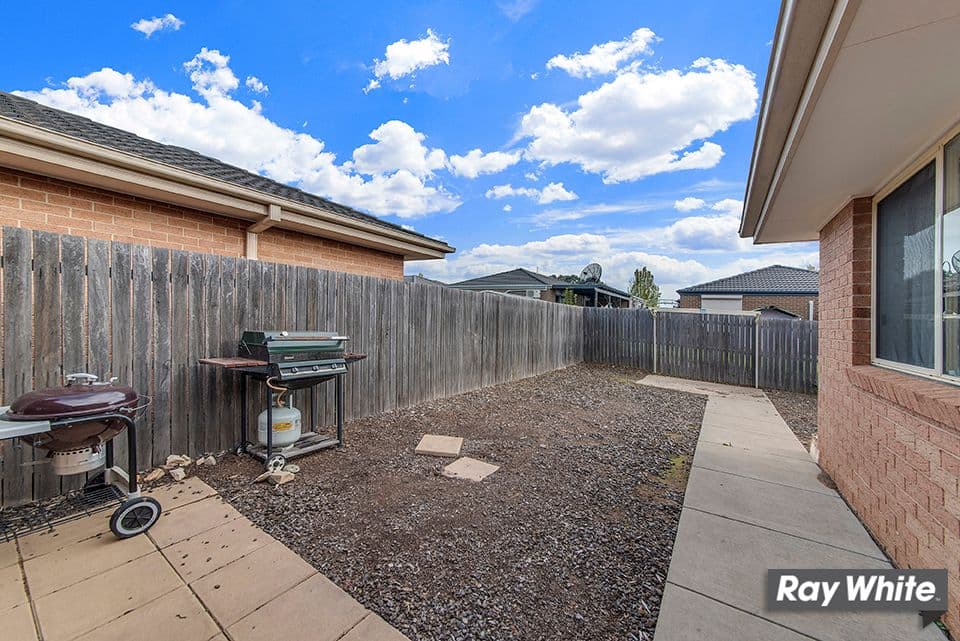 9 Lafferty Place, Macgregor ACT 2615, Macgregor - Thumbnail 6