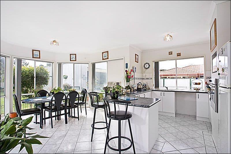13 Hargrave Court, WALLAN VIC 3756, Wallan - Thumbnail 3