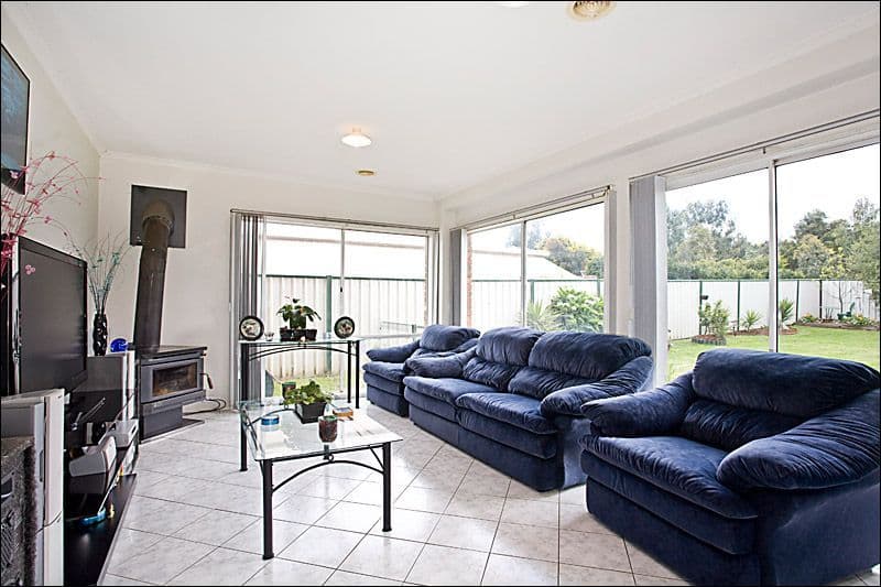 13 Hargrave Court, WALLAN VIC 3756, Wallan - Thumbnail 4