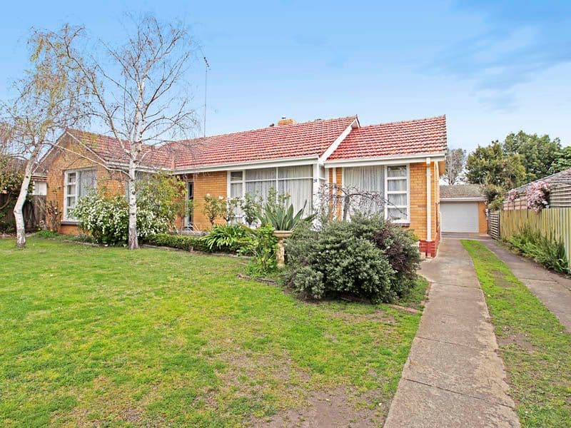 28 Roberts Road, BELMONT VIC 3216, Belmont - Image 1