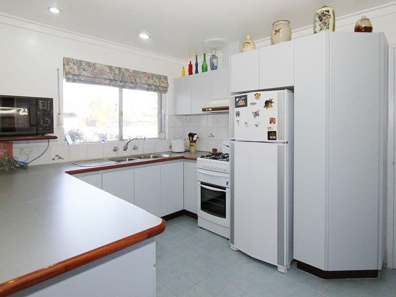 13 Alderhurst Crescent, BAYSWATER WA 6053, Bayswater - Thumbnail 7
