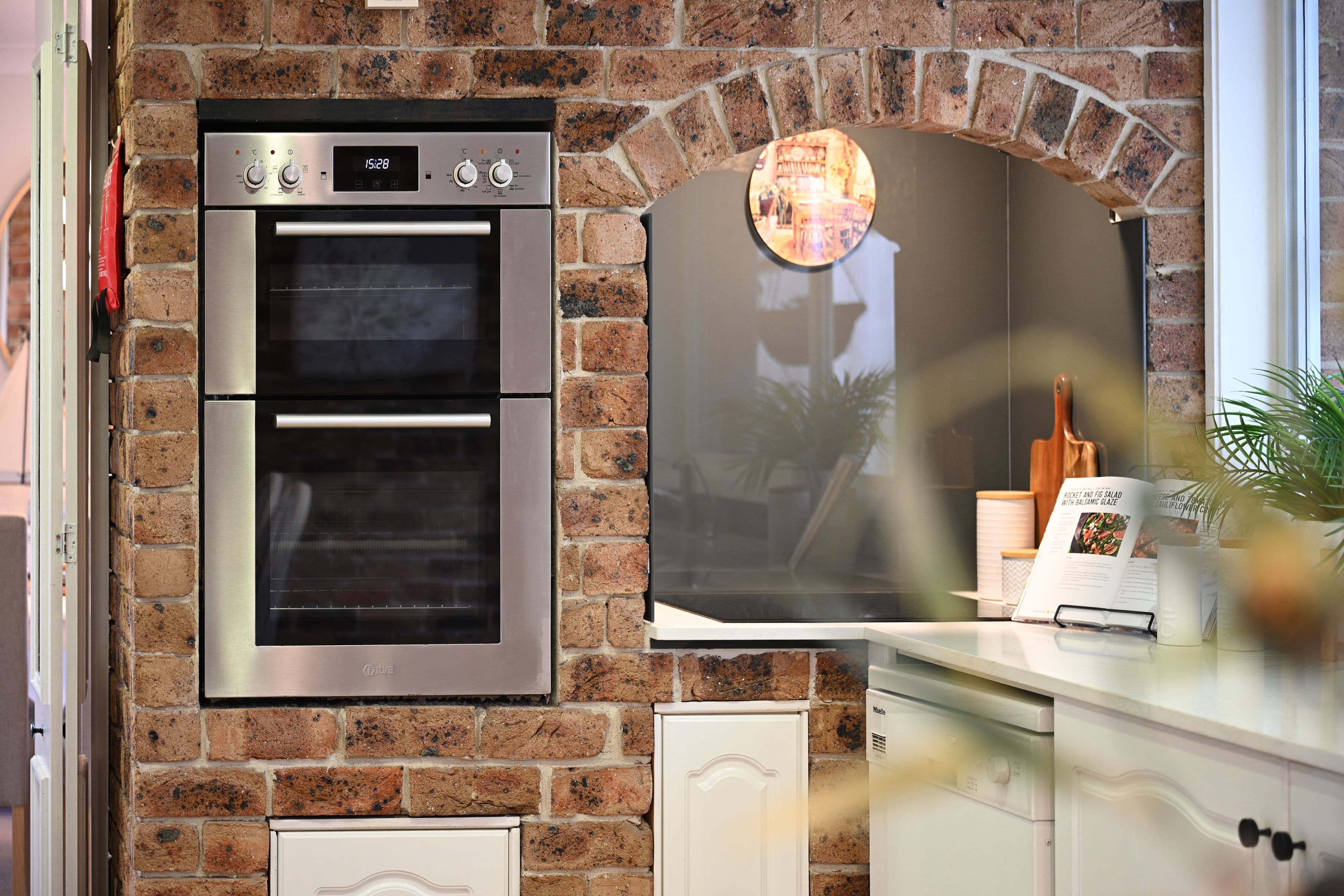 8 Silver Crescent, Westleigh NSW 2120, Westleigh - Thumbnail 5