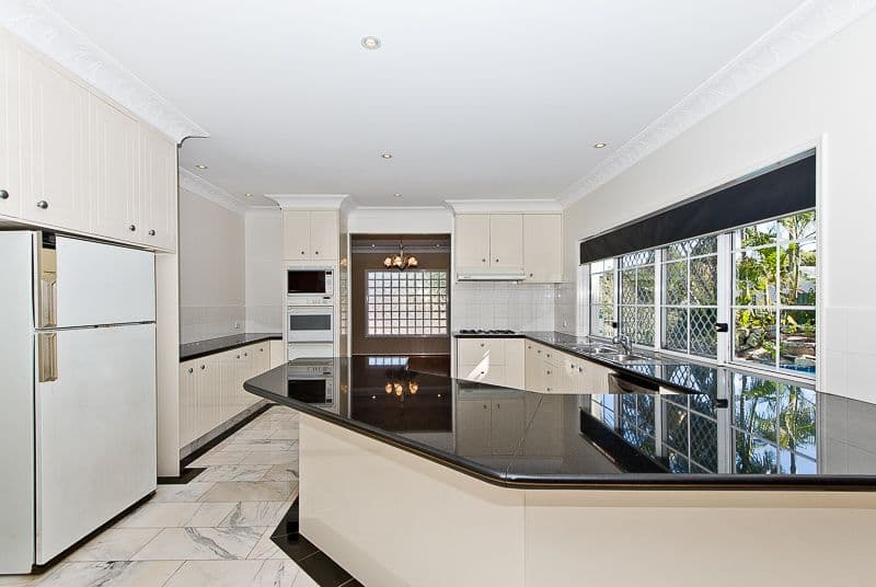 33 Hillcrest Street, ASPLEY QLD 4034, Aspley - Thumbnail 5