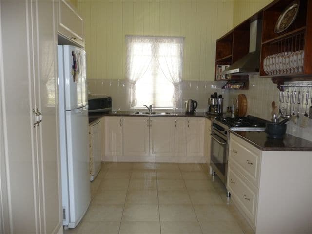 13 Stephen Street, SOUTH TOOWOOMBA QLD 4350, South Toowoomba - Thumbnail 4