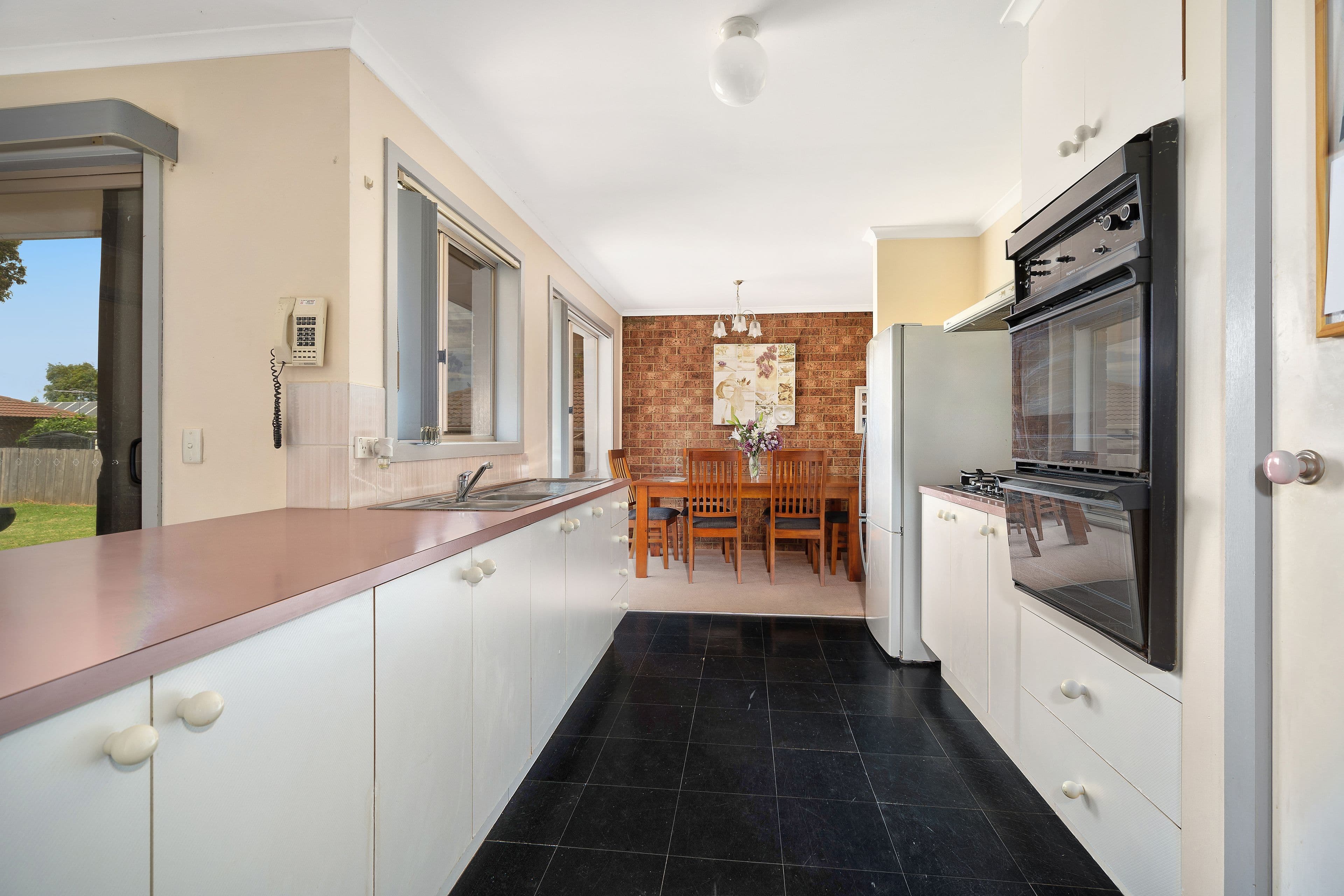 35 Underbank Boulevard, Bacchus Marsh VIC 3340, Bacchus Marsh - Thumbnail 4