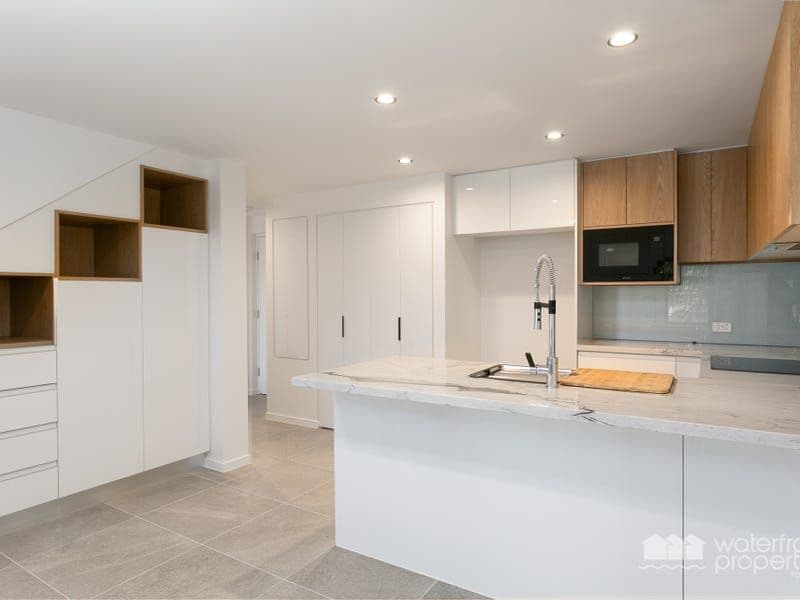 56 Oxley Avenue, Woody Point QLD 4019, Woody Point - Thumbnail 4