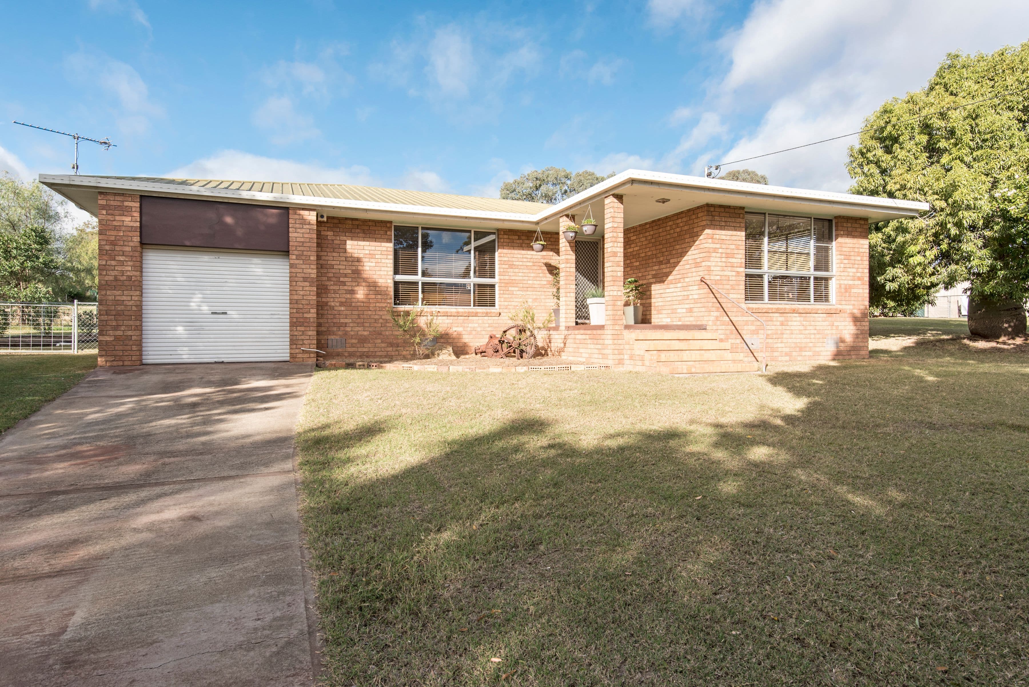 26 Petersens Road, Kingsthorpe QLD 4400, Kingsthorpe - Image 1