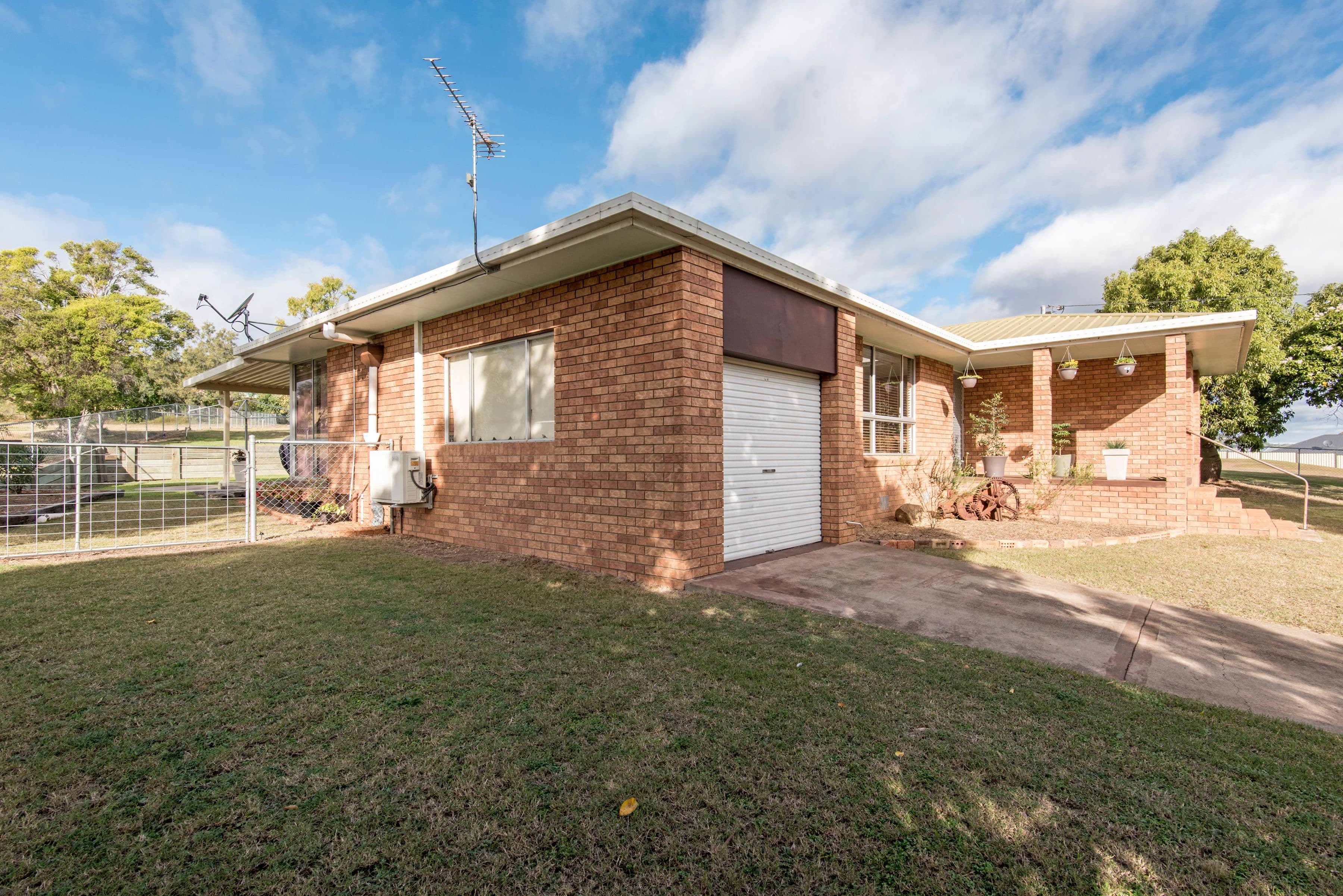 26 Petersens Road, Kingsthorpe QLD 4400, Kingsthorpe - Thumbnail 2