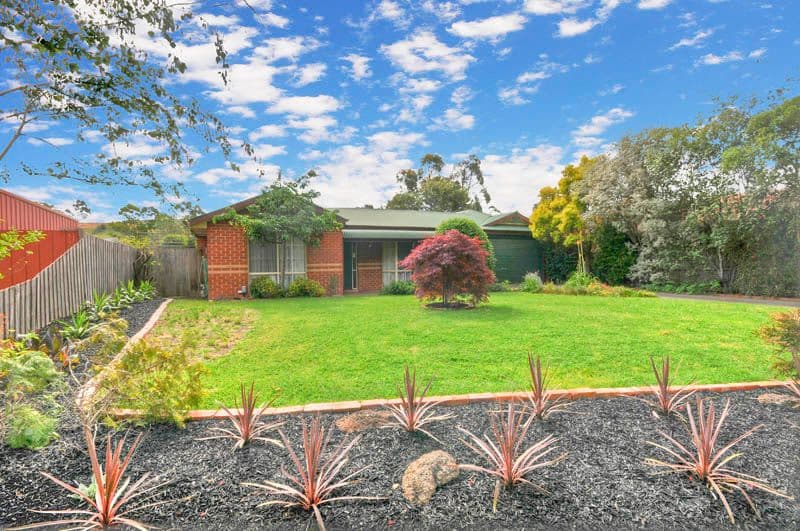 4 Hyde Park Walk, MOOROOLBARK VIC 3138, Mooroolbark - Thumbnail 2