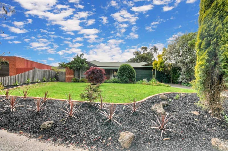 4 Hyde Park Walk, MOOROOLBARK VIC 3138, Mooroolbark - Thumbnail 3