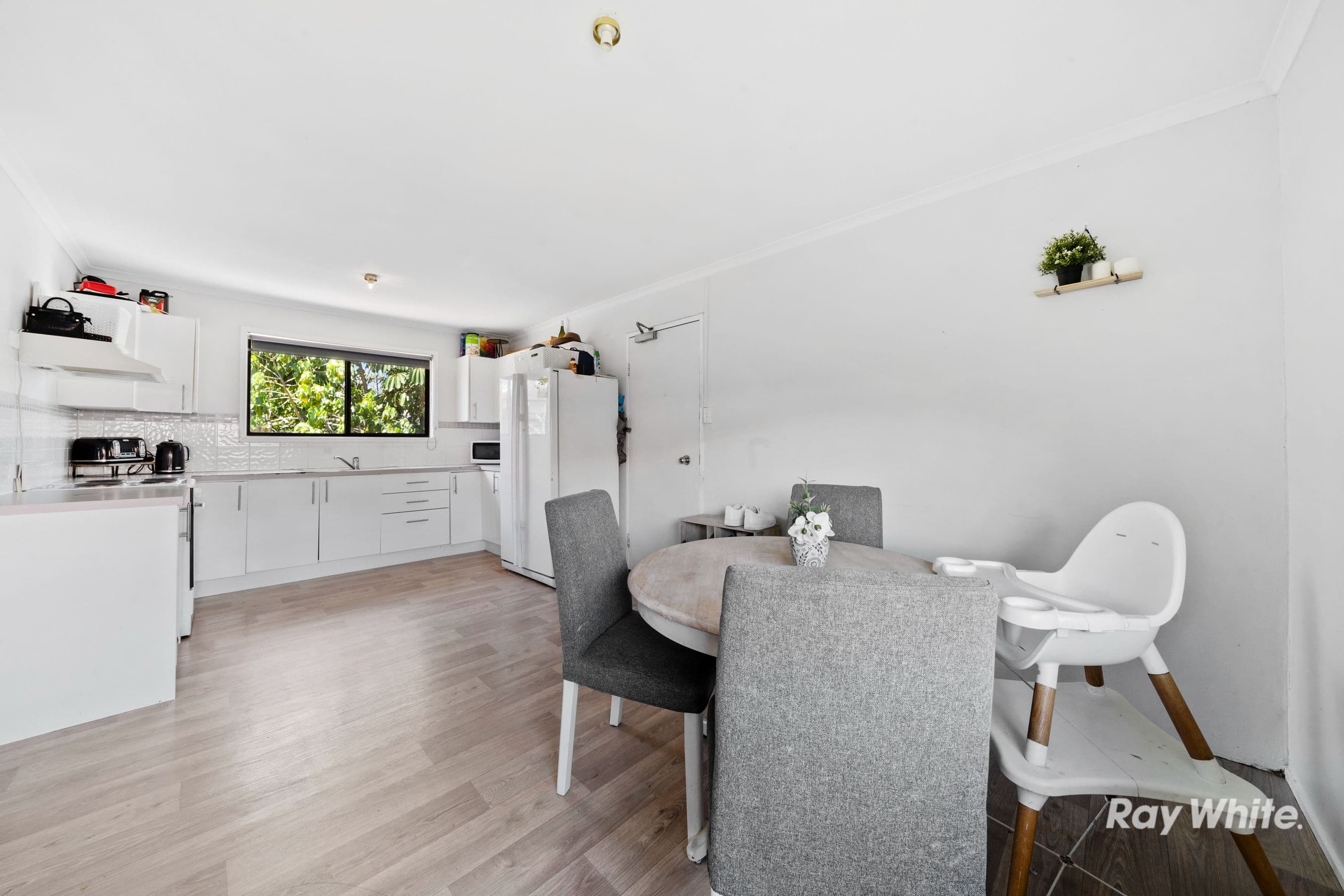 4 Nepean St, Margaret River WA 6285, Margaret River - Thumbnail 4
