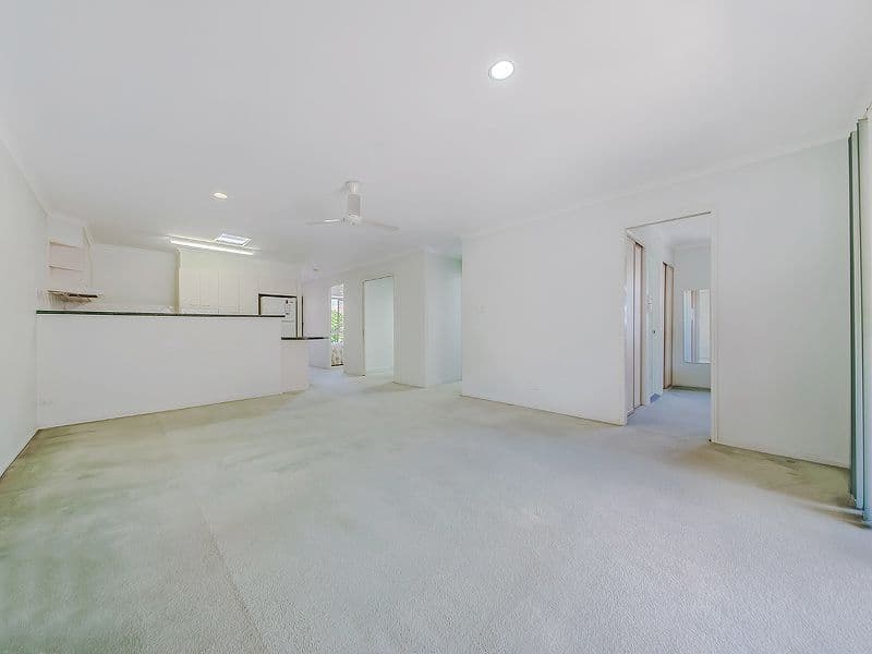 128 Meadowlands Road, CARINA QLD 4152, Carina - Thumbnail 2