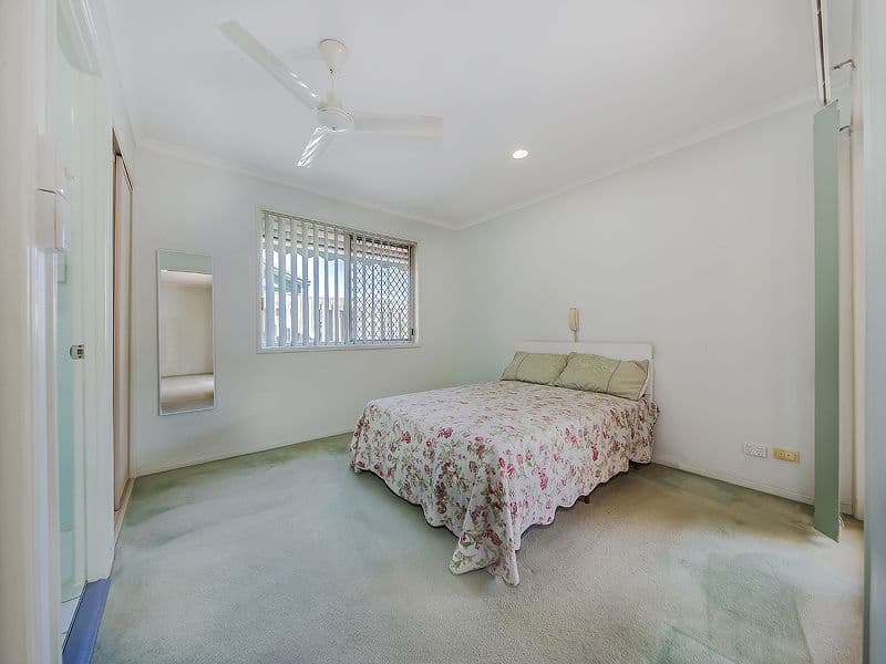 128 Meadowlands Road, CARINA QLD 4152, Carina - Thumbnail 4
