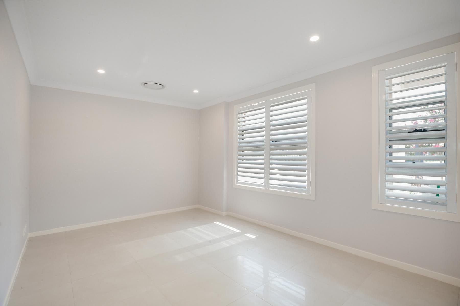 4 Clearview Terrace, Glenmore Park NSW 2745, Glenmore Park - Thumbnail 5