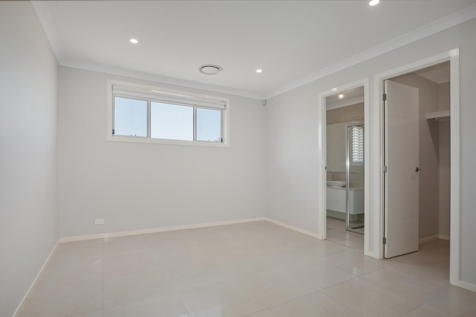 4 Clearview Terrace, Glenmore Park NSW 2745, Glenmore Park - Thumbnail 6