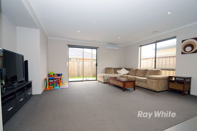 90 Boland Drive, LYNDHURST VIC 3975, Lyndhurst - Thumbnail 5