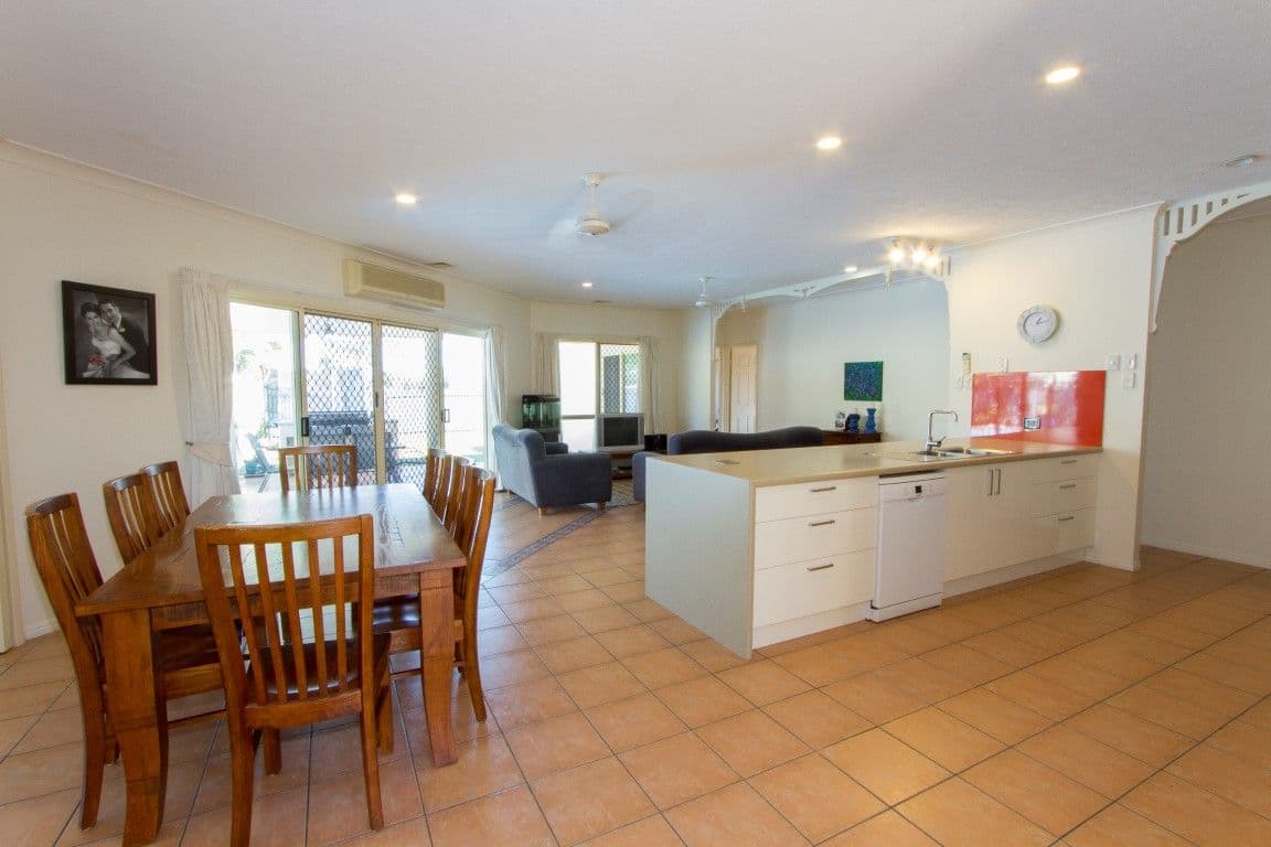 51 Overton Crct, KIRWAN QLD 4817, Kirwan - Thumbnail 2