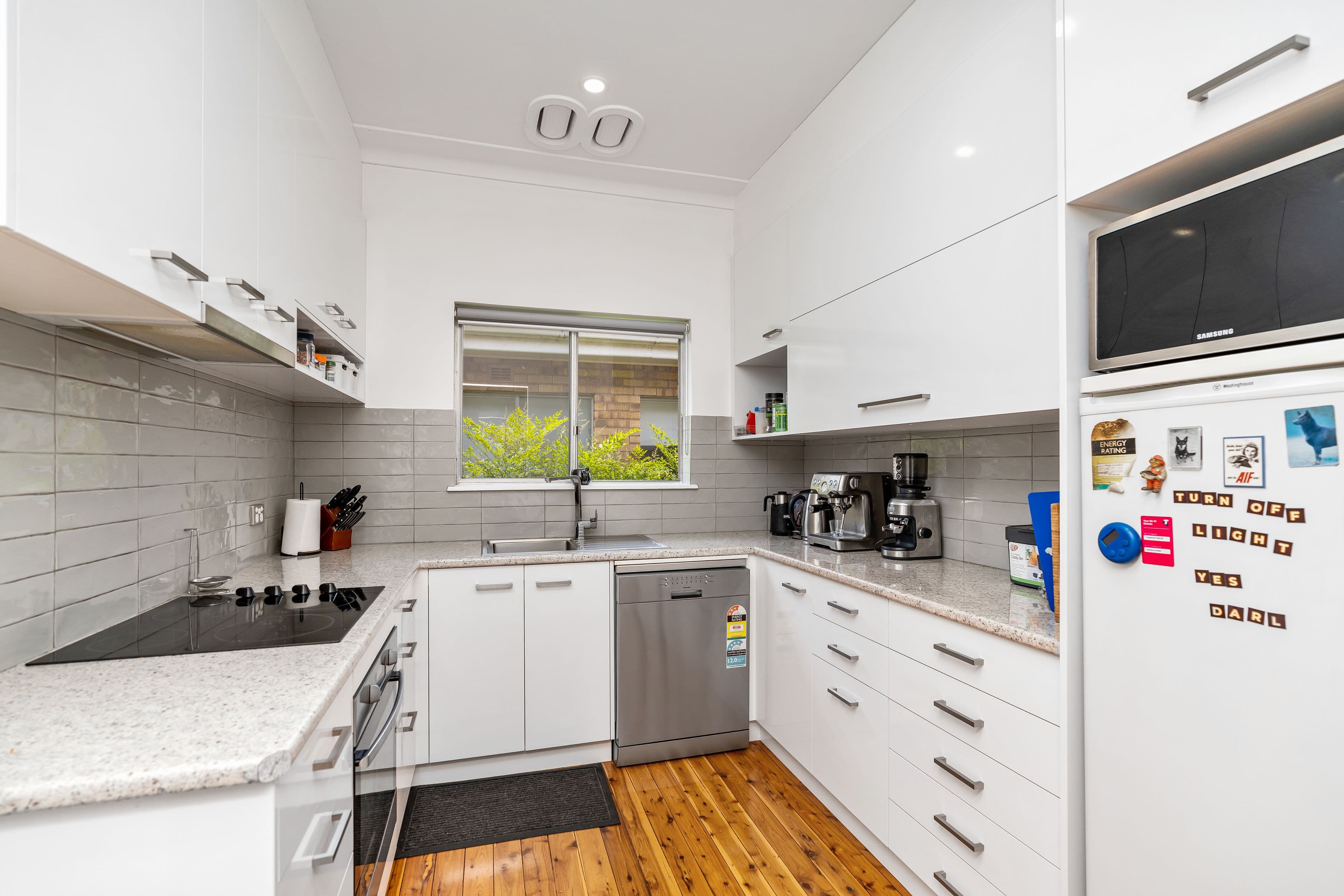 38 Grove Street, Kooringal NSW 2650, Kooringal - Thumbnail 2