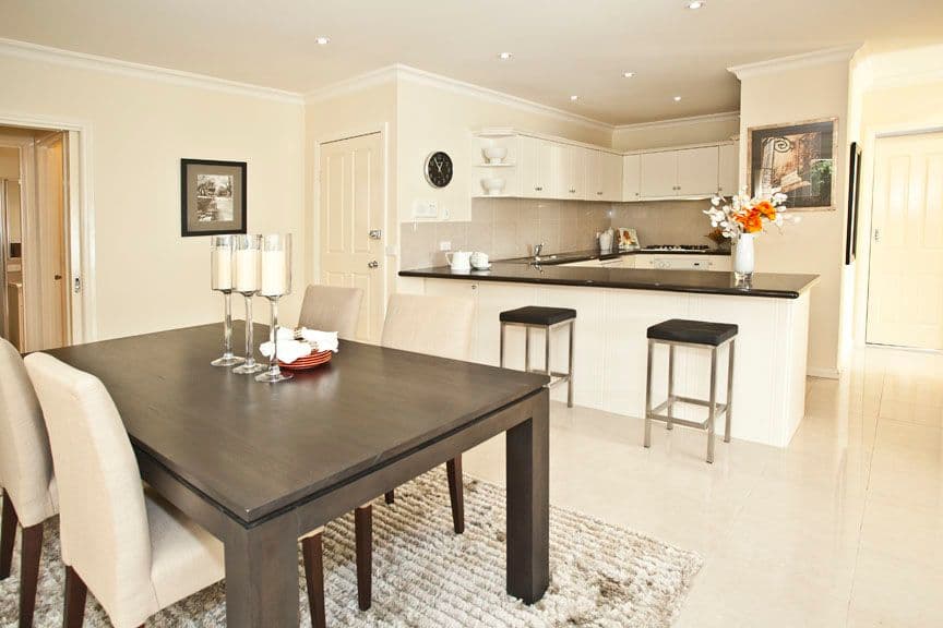 51 Summit Crescent, GLEN WAVERLEY VIC 3150, Glen Waverley - Thumbnail 2