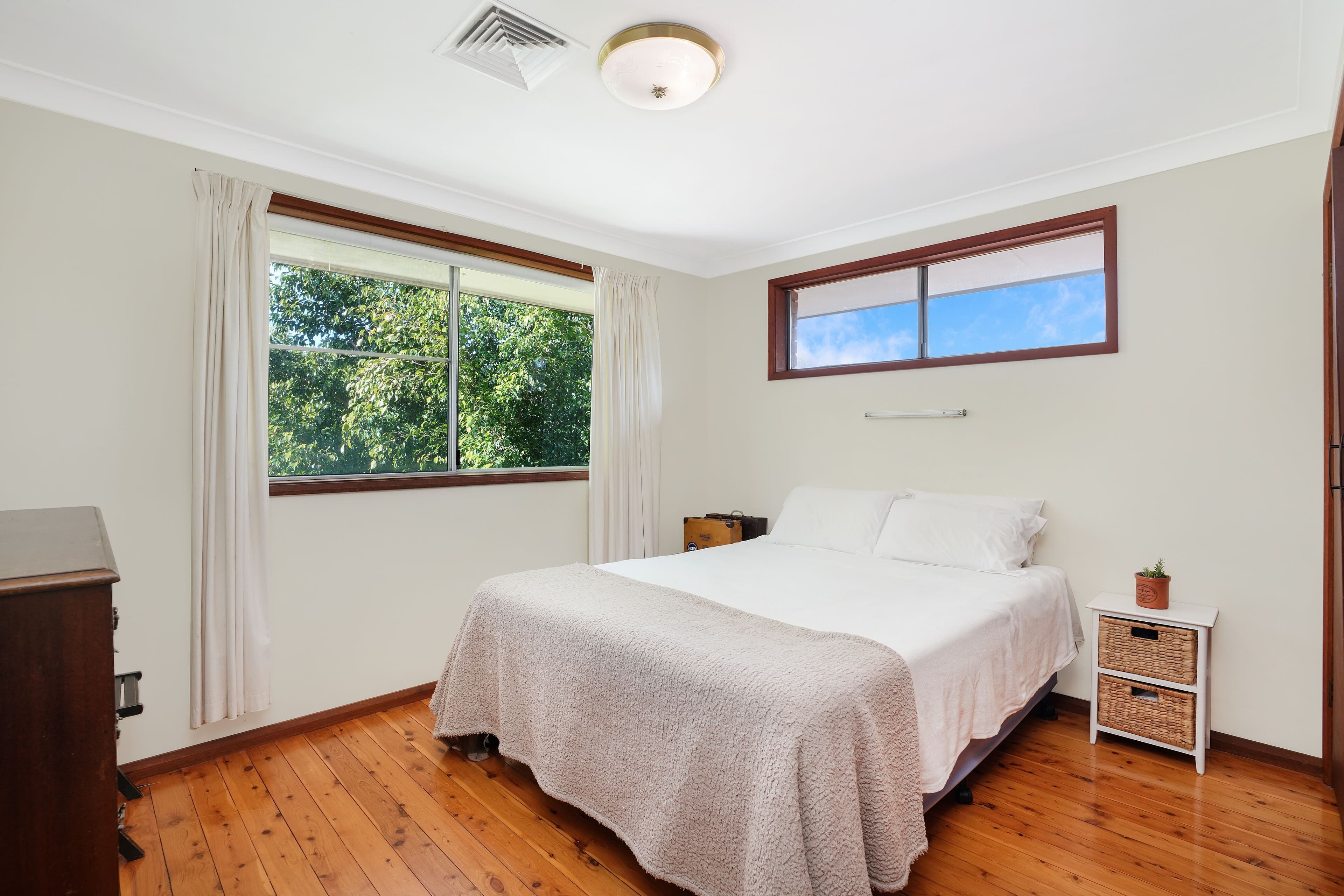 65 Northcott Avenue, Watanobbi - Thumbnail 3