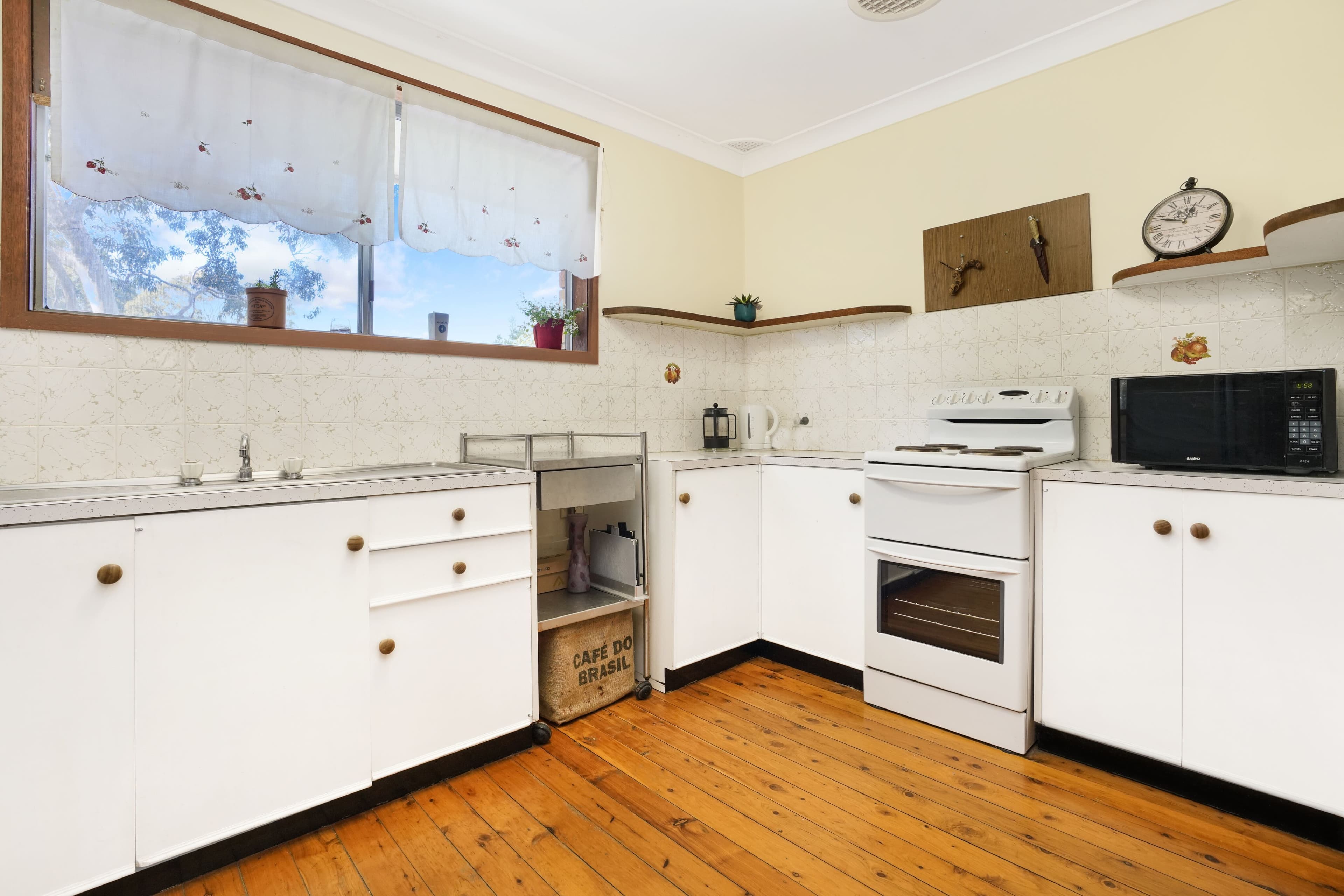 65 Northcott Avenue, Watanobbi - Thumbnail 5