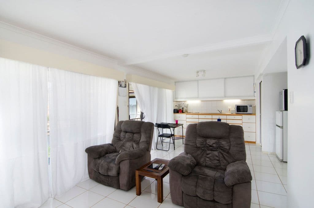 142 Pacific Parade, BILINGA QLD 4225, Bilinga - Thumbnail 2