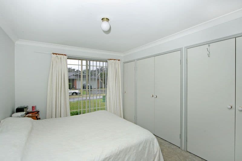 19 Kathleen Court, BERKELEY VALE NSW 2261, Berkeley Vale - Thumbnail 6