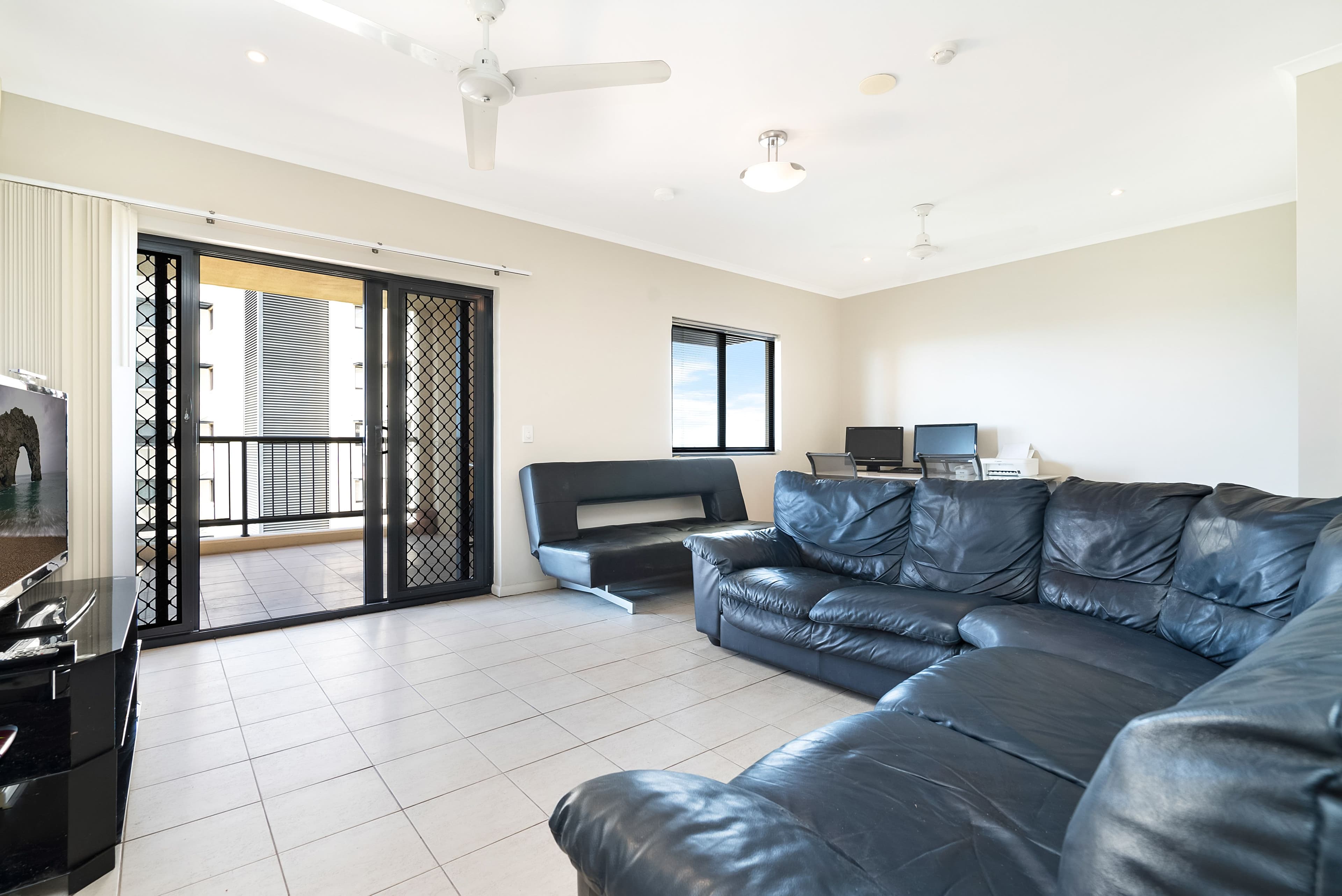 9 Carey Street, DARWIN CITY NT 0800, Darwin City - Thumbnail 3