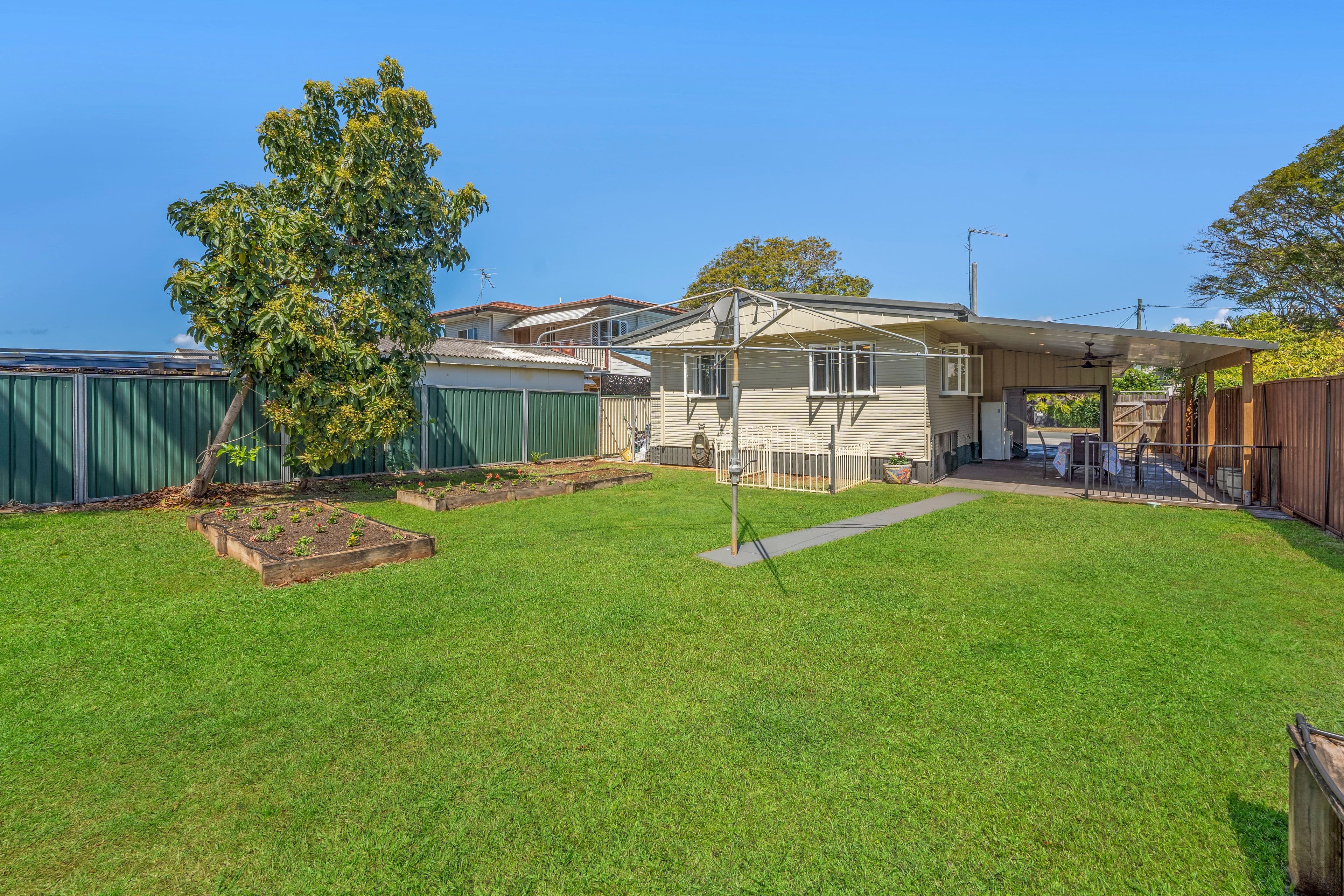 13 Clifford Street, Woody Point QLD 4019, Woody Point - Thumbnail 3