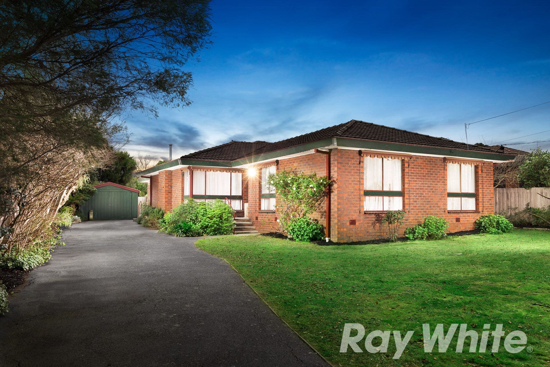 33 Dunbarton Drive, Wantirna VIC 3152, Wantirna - Image 1