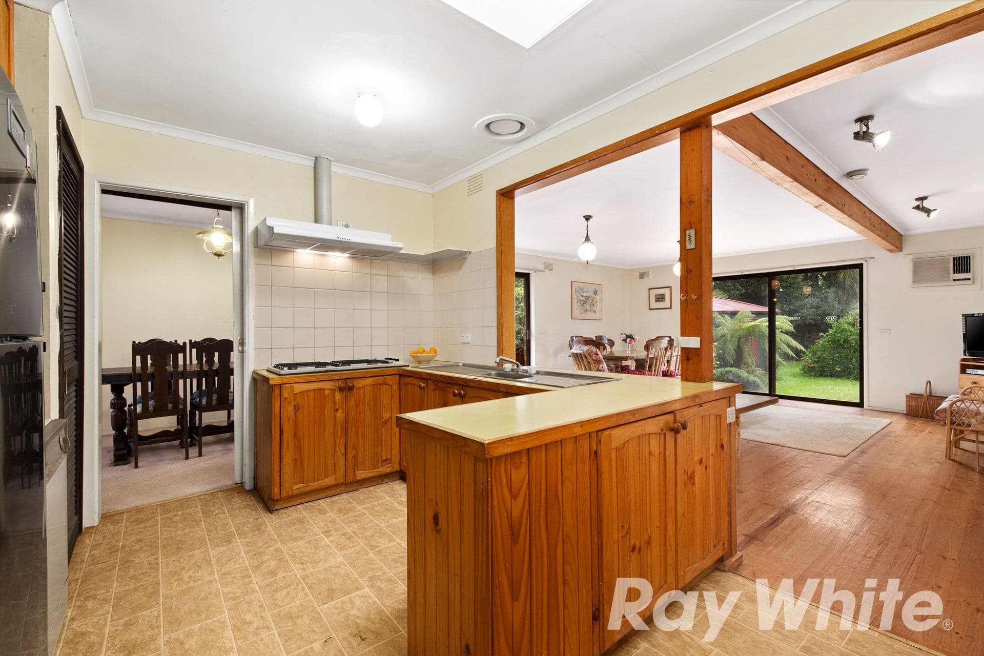 33 Dunbarton Drive, Wantirna VIC 3152, Wantirna - Thumbnail 5