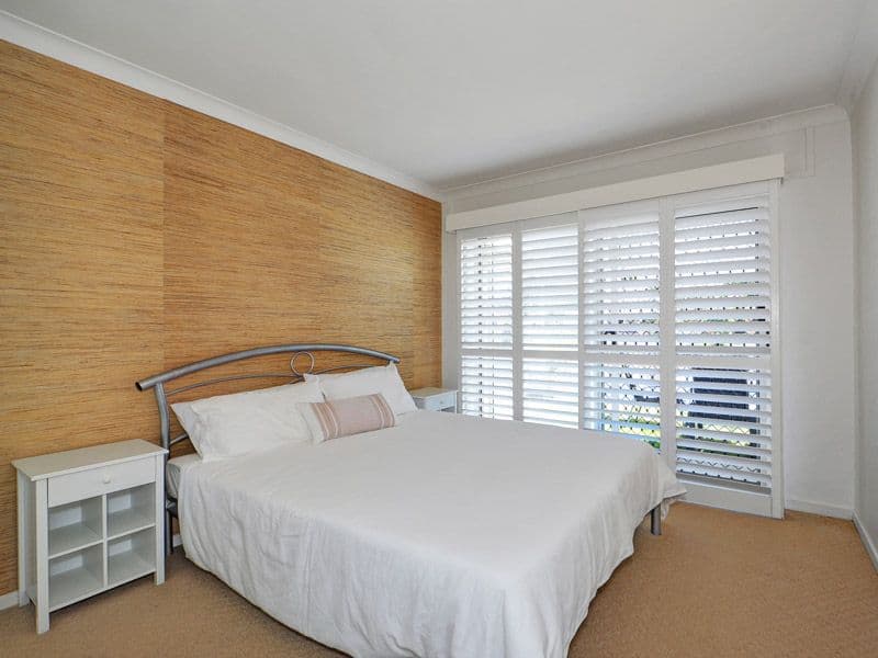52 Poinciana Boulevard, Broadbeach Waters QLD 4218, Broadbeach Waters - Thumbnail 8