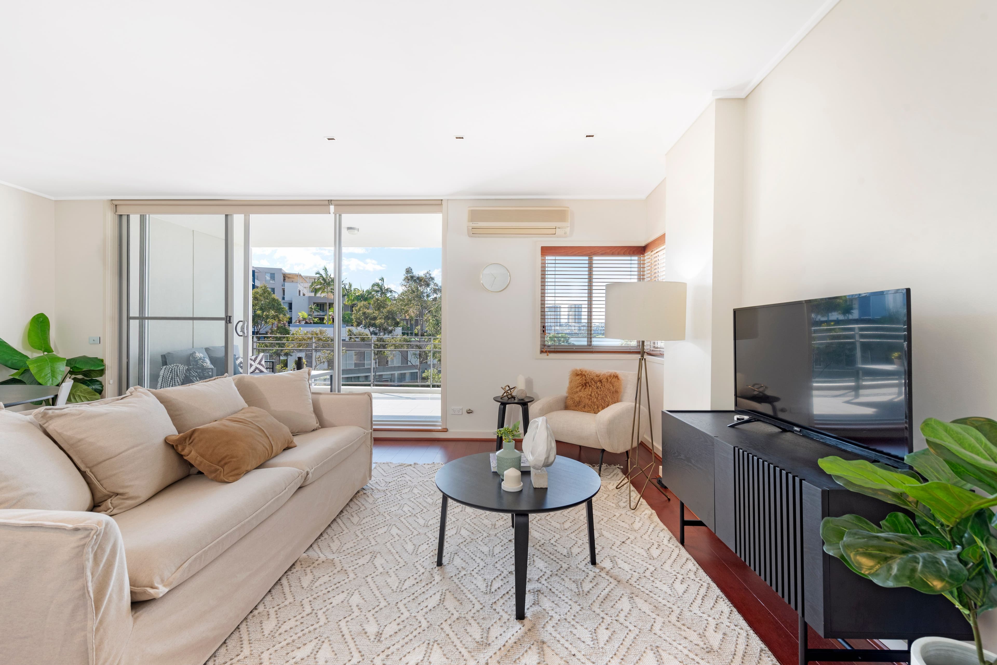 3 Amalfi Drive, Wentworth Point NSW 2127, Wentworth Point - Thumbnail 4
