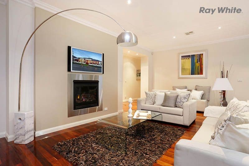 11 Mount Way, CAROLINE SPRINGS VIC 3023, Caroline Springs - Thumbnail 4