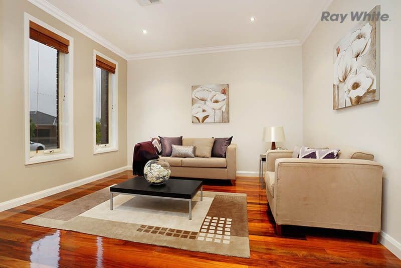 11 Mount Way, CAROLINE SPRINGS VIC 3023, Caroline Springs - Thumbnail 5