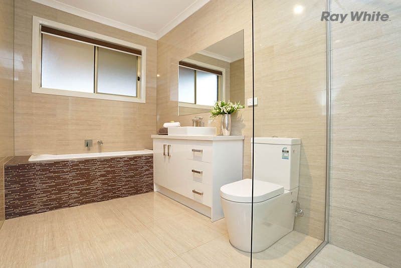 11 Mount Way, CAROLINE SPRINGS VIC 3023, Caroline Springs - Thumbnail 7