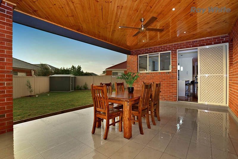 11 Mount Way, CAROLINE SPRINGS VIC 3023, Caroline Springs - Thumbnail 8
