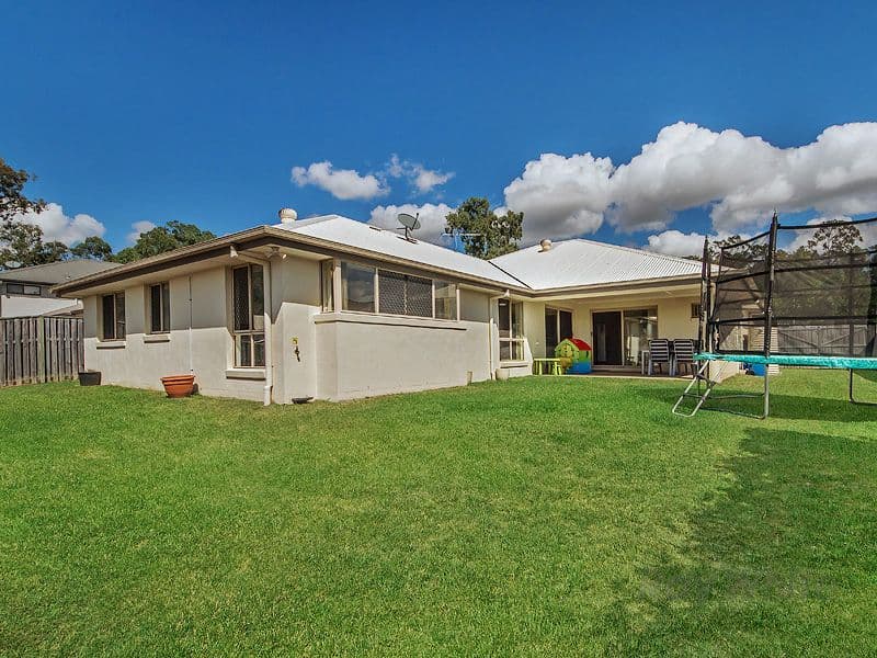 60 Lauradale Crescent, Ormeau QLD 4208, Ormeau - Thumbnail 2
